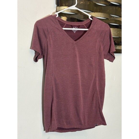 REI Women’s Medium V-neck Burgundy Tshirt Athletic Performance Hiking Outdoors - Picture 2 of 10